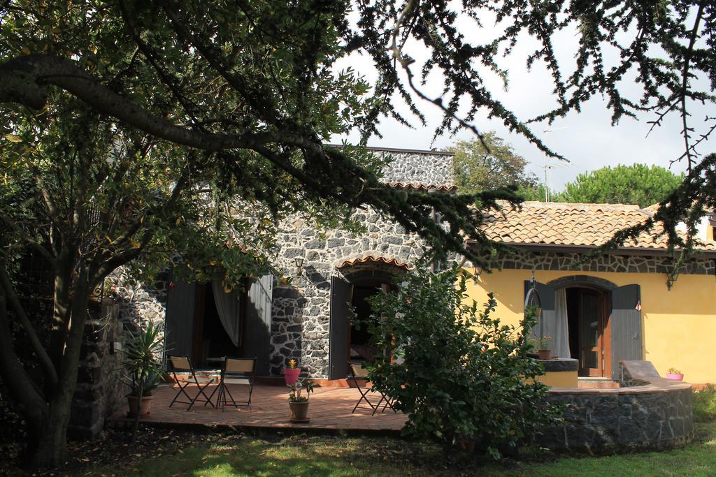 B&B Villa Loriana Milo Extérieur photo