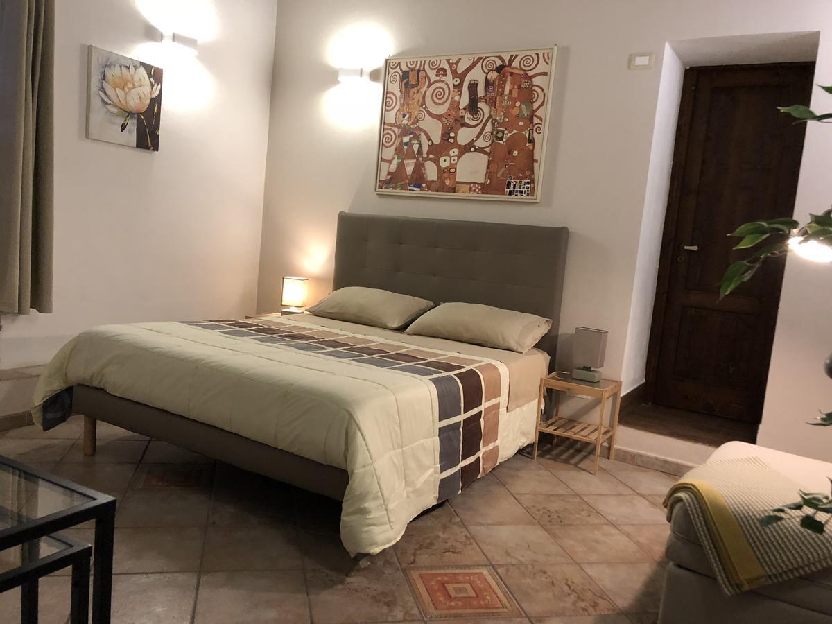 B&B Villa Loriana Milo Extérieur photo