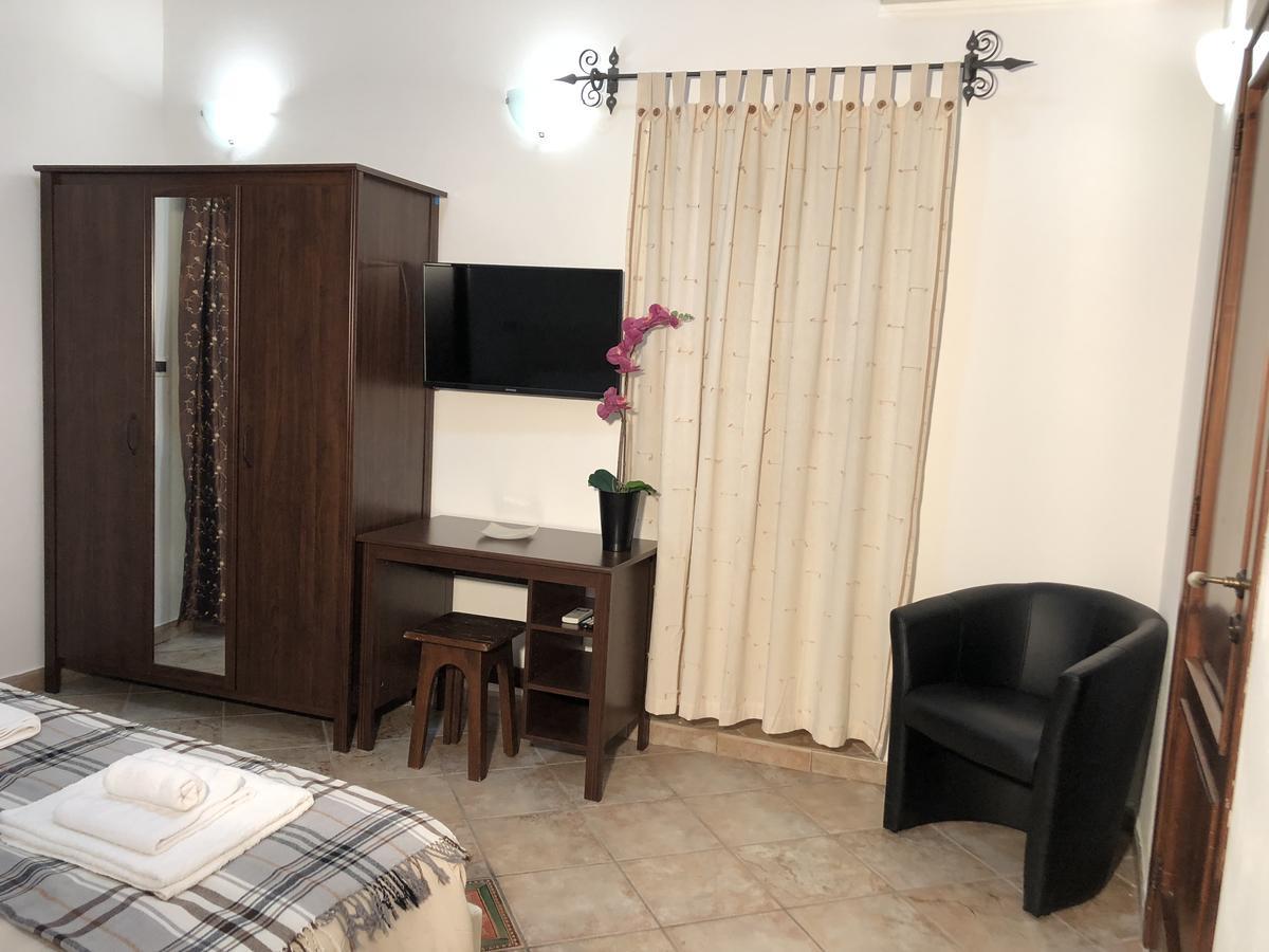 B&B Villa Loriana Milo Extérieur photo